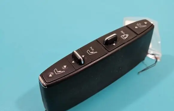 Mercedes-Benz E W212 Seat control switch A2128204710 IMPRK1361974