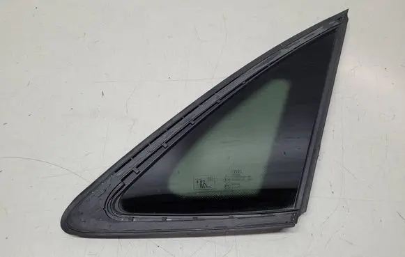 Audi Q3 F3 Rear side window 83F845298