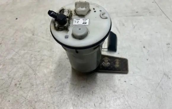 Toyota Corolla Verso AR10 In-tank fuel pump 770200F020