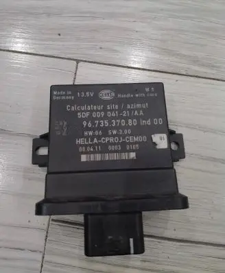 Citroen C4 I Picasso Light module LCM 9673537080