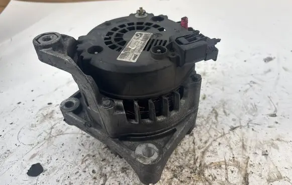 BMW 1 F20 F21 Generator/alternator 2617511A 8519890 411005349