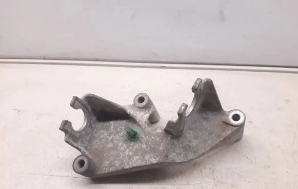 Honda CR-V Other engine bay part
