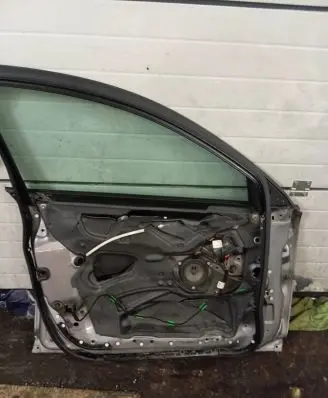 Audi A6 S6 C6 4F Front door