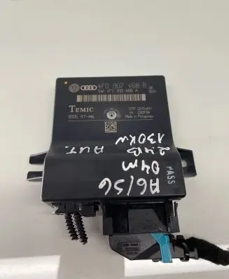 Audi A6 S6 C6 4F Gateway control module 4F0907468B 4F0910468A