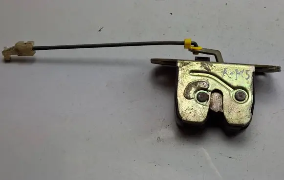 Volvo S40, V40 Tailgate lock latch 30802821