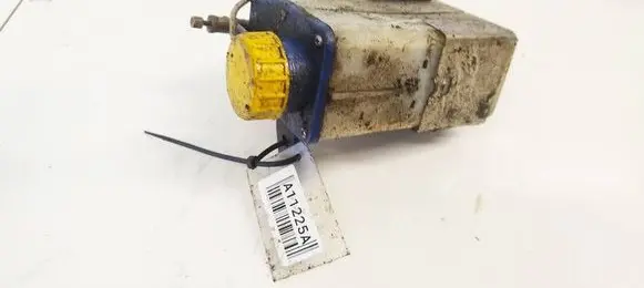 Ford Mondeo MK IV Brake fluid reservoir