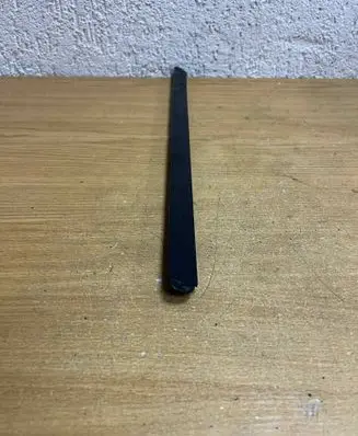 Toyota RAV 4 (XA50) Rear wiper blade 2082