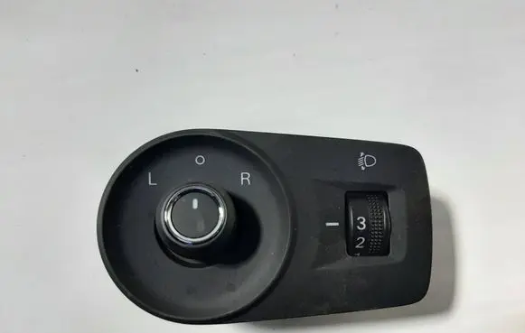 Light switch