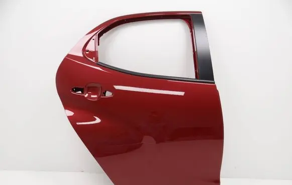 Toyota Yaris XP210 Rear door