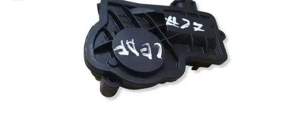 Nissan Leaf II (ZE1) Engine bonnet/hood lock/catch 