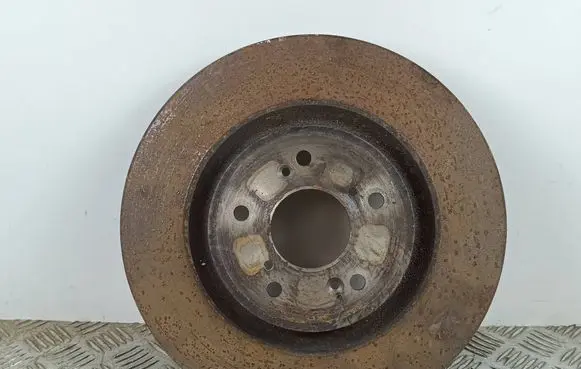 Honda CR-V Front brake disc 