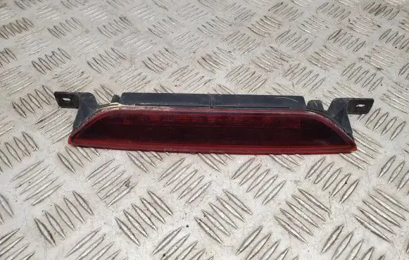 Jeep Grand Cherokee Third/center stoplight 05303754AE
