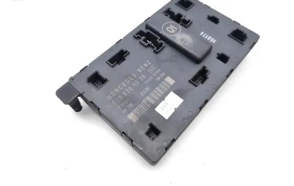 Mercedes-Benz Vito Viano W639 Door control unit/module 6398201226