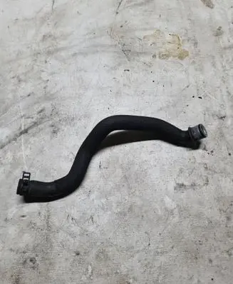 Mercedes-Benz E W212 Engine coolant pipe/hose A2125015782