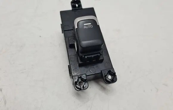 KIA Ceed Electric window control switch 4C25101000 93580A2100