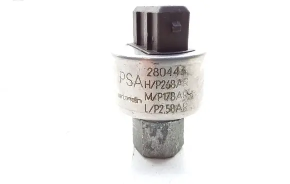 Air conditioning (A/C) pressure sensor