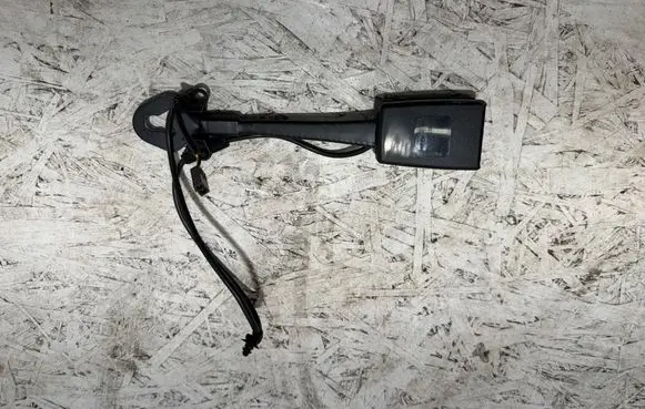 Porsche Macan (95B) Front seatbelt buckle 7P0857755