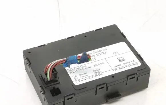 Mercedes-Benz E W211 Gateway control module A2114452600 ZGS001Q1 A2115403545