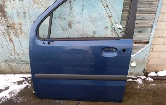 Opel Agila A Front door