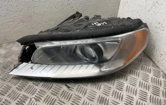 Volvo S80 Headlight/headlamp 30796133 6333100000 6633100000