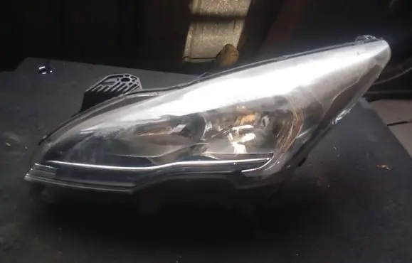 Peugeot 3008 I Headlight/headlamp 9805505680 89907703