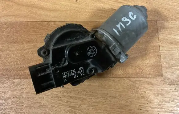 Opel Insignia A Wiper motor 13227392