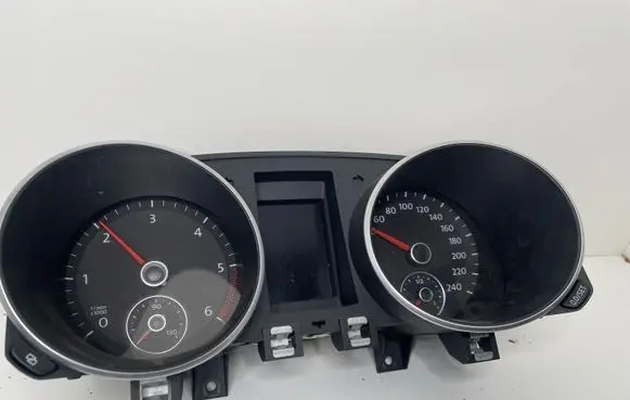 Volkswagen Golf VI Speedometer (instrument cluster) 5K0920862A 1205053822 MM7KE02701