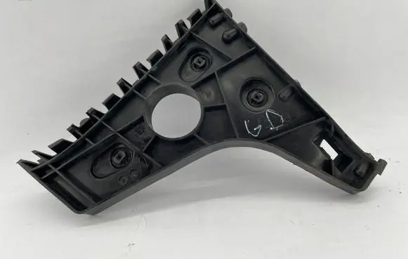 Audi A7 S7 4G Rear bumper mounting bracket 4G8807454A