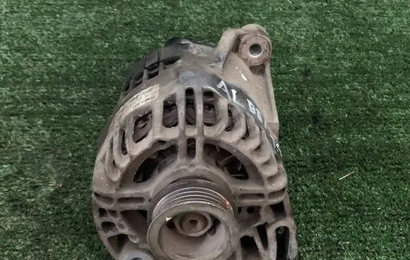 Fiat Panda II Generator/alternator 51700675 C75826407 MS1022118280