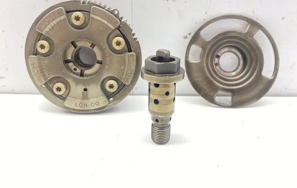 Mercedes-Benz CLS C219 Camshaft pulley/ VANOS A2720506847