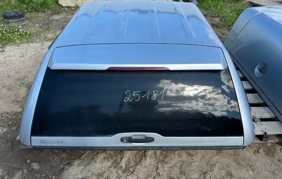 Volkswagen Amarok Pick-up truck tonneau cover 