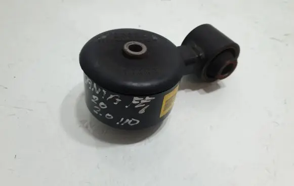 Hyundai Santa Fe Engine mount bracket 219142W000