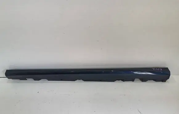Mercedes-Benz CLA C118 X118 Sill A1186909100 A1186909500 A1186909300