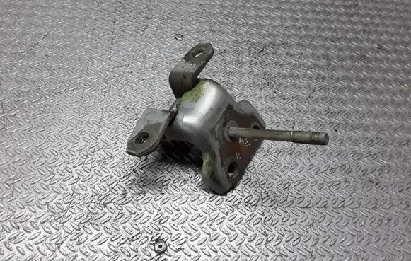 Suzuki Grand Vitara I Rear door upper hinge