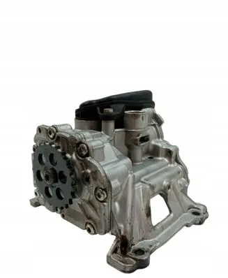 BMW 7 G11 G12 Oil pump 8576219
