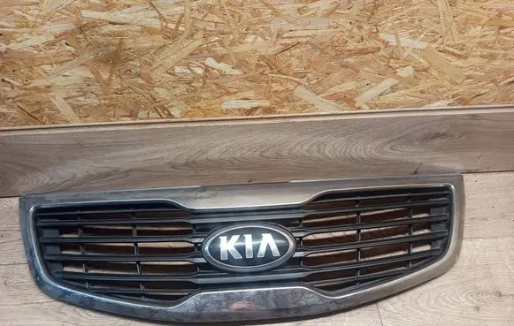 KIA Sportage Front bumper upper radiator grill 863523W000