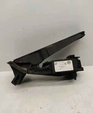 Volkswagen Touran I Accelerator throttle pedal 1T1721503E 6PV00868900
