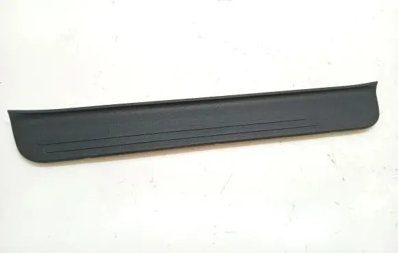 Hyundai i30 Sill/side skirt trim 85883-G4000
