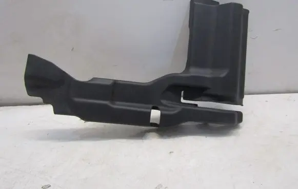 Honda CR-V Engine splash shield/under tray 82105-T0A2-A010-M1