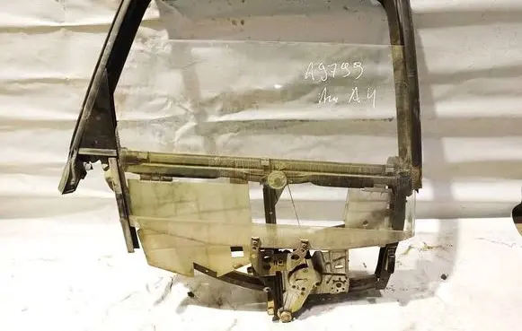 Audi A4 S4 B5 8D Rear door window/glass frame 8D0839400A