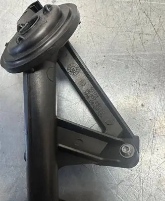 Peugeot 5008 Oil sump strainer pipe 9643755580 101866