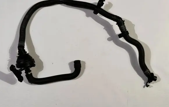 Chevrolet Camaro Intake resonator 23340377