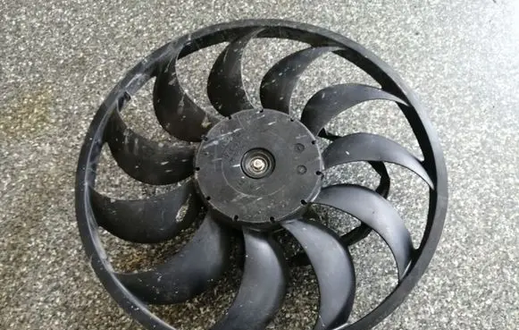 Nissan Leaf I (ZE0) Electric radiator cooling fan 4873NF1A