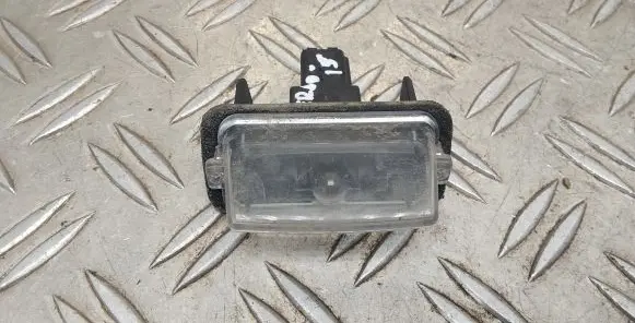 Toyota Verso Number plate light