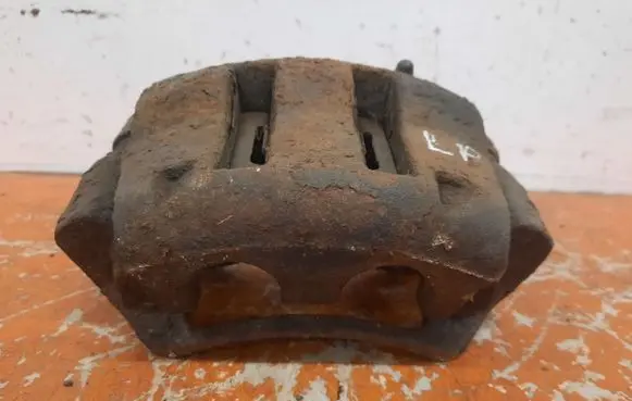 Ford S-MAX Front brake caliper