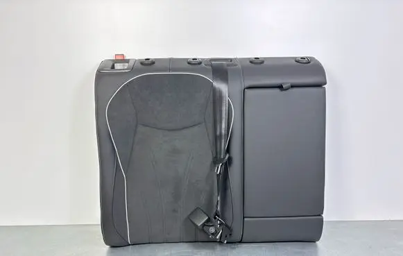 Volkswagen PASSAT B9 Rear seat 