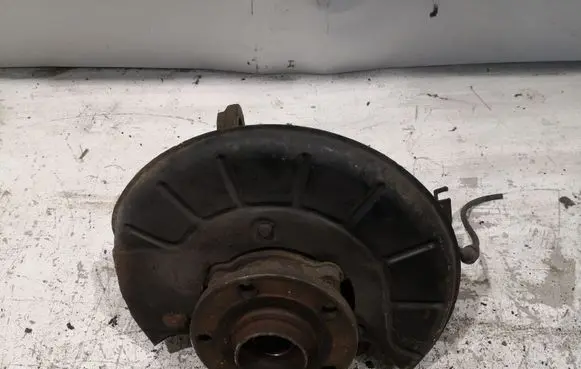 Audi A3 S3 8P Front wheel hub