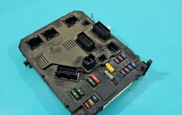 Citroen C3 Central body control module 9648715380 IMPRK1517078
