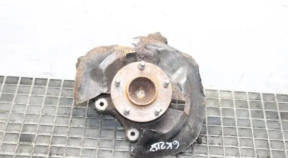 Mazda 3 II Rear wheel hub