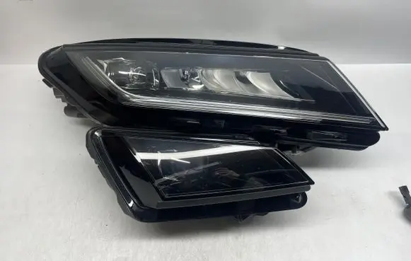 Skoda Kodiaq Headlight/headlamp 566941016E